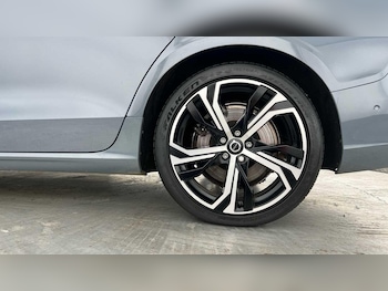 Used Volvo V60 2022 for sale - 77515886: Photo