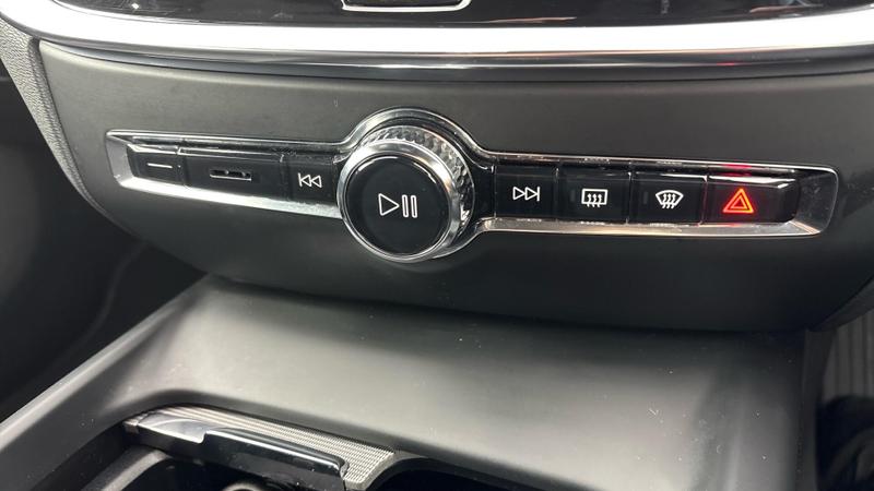 Used Volvo V60 2021 for sale - 77427112: Photo 29