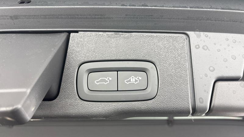 Used Volvo XC60 2025 for sale - 77286288: Photo 29