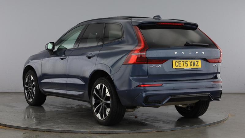 Used Volvo XC60 2025 for sale - 77286288: Photo 3
