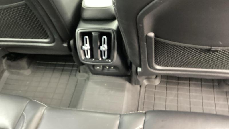 Used Volvo XC40 2022 for sale - 75856089: Photo 29