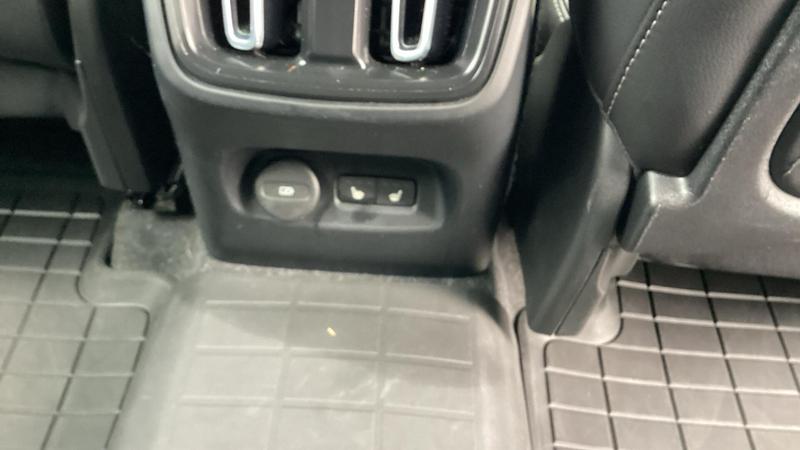 Used Volvo XC40 2022 for sale - 75856089: Photo 30