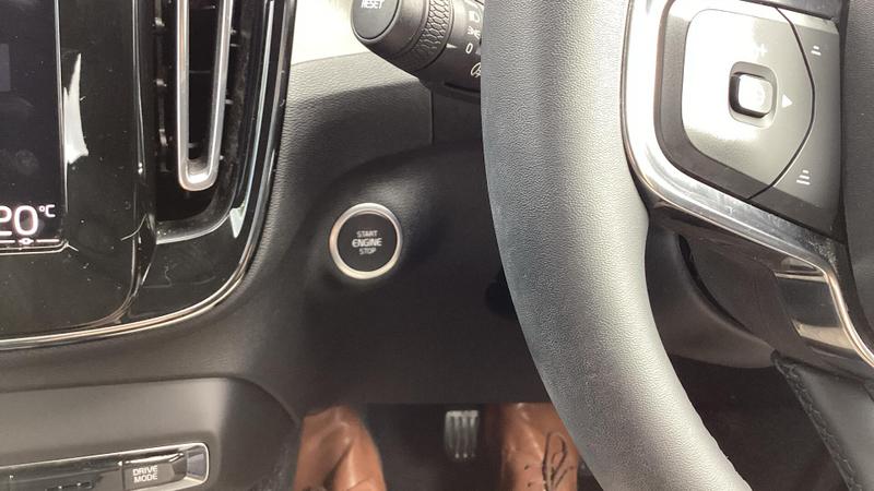 Used Volvo XC40 2022 for sale - 75856089: Photo 43