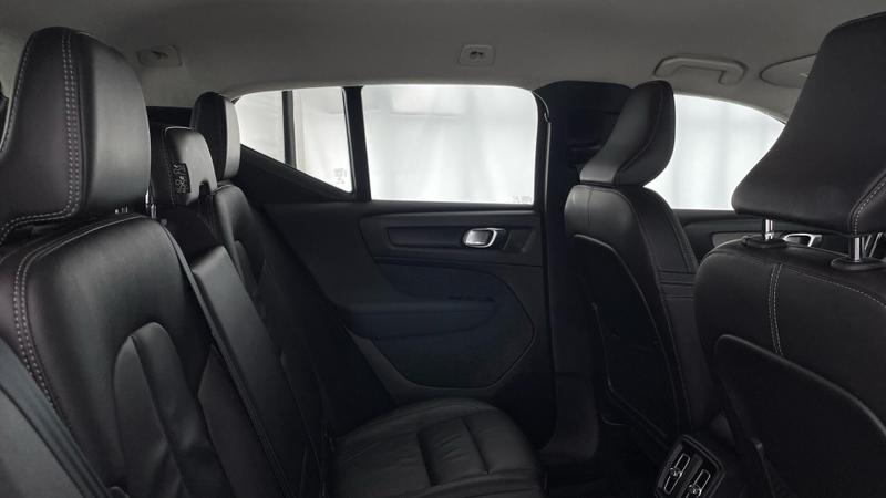 Used Volvo XC40 2022 for sale - 75856089: Photo 9