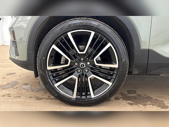 Used Volvo XC40 2025 for sale - 78239636: Photo