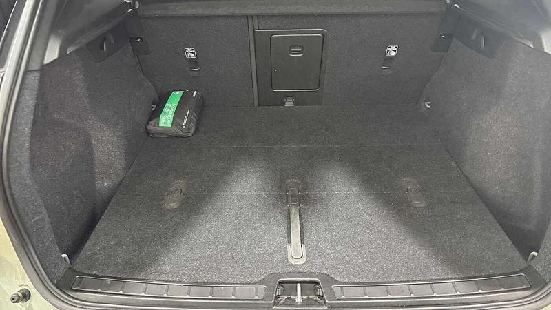 Used Volvo XC40 2022 for sale - 76895617: Photo 14