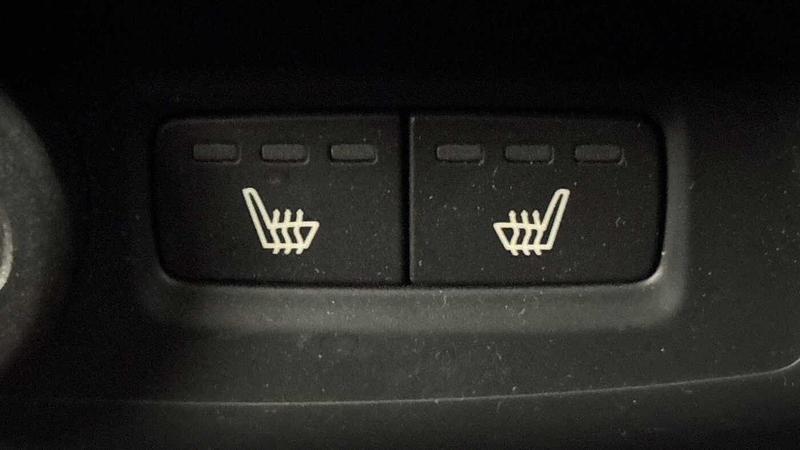 Used Volvo XC40 2022 for sale - 76895617: Photo 17