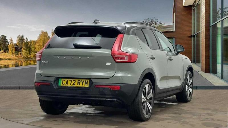 Used Volvo XC40 2022 for sale - 76895617: Photo 3
