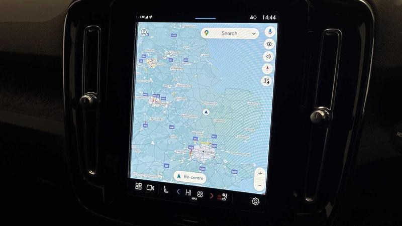 Used Volvo XC40 2022 for sale - 76895617: Photo 36