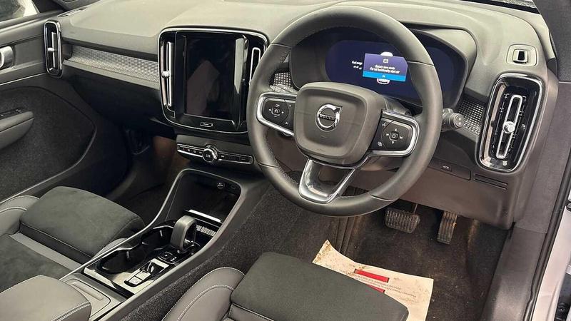 Used Volvo XC40 2022 for sale - 77152117: Photo 9