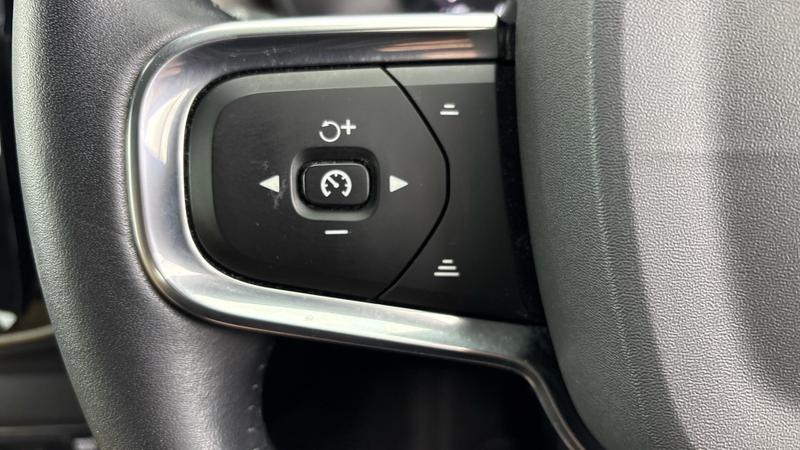 Used Volvo XC40 2020 for sale - 77055895: Photo 26