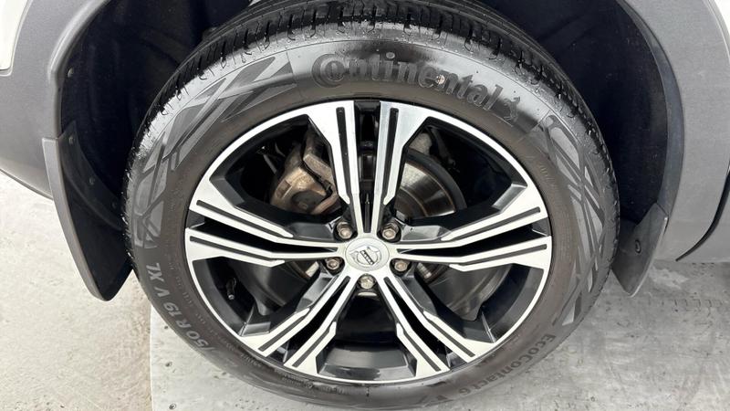 Used Volvo XC40 2020 for sale - 77055895: Photo 32