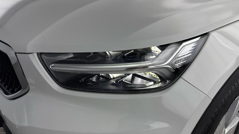 Used Volvo XC40 2021 for sale - 77258469: Photo 34
