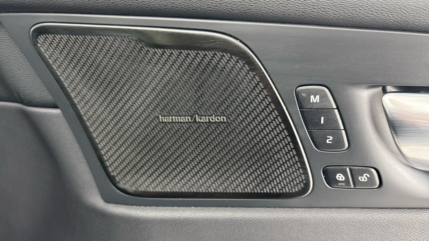 Used Volvo XC60 2025 for sale - 77602715: Photo 18