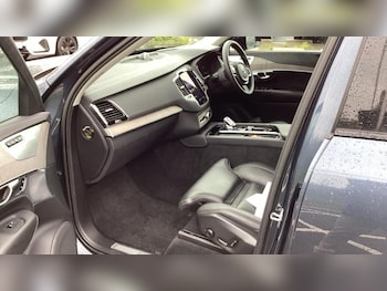Used Volvo XC90 2023 for sale - 75973062: Photo