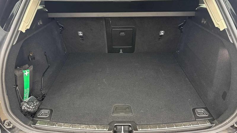 Used Volvo XC60 2025 for sale - 77152125: Photo 13