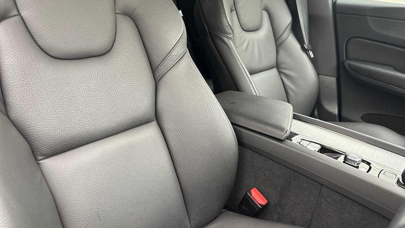 Used Volvo XC60 2025 for sale - 77152125: Photo 28