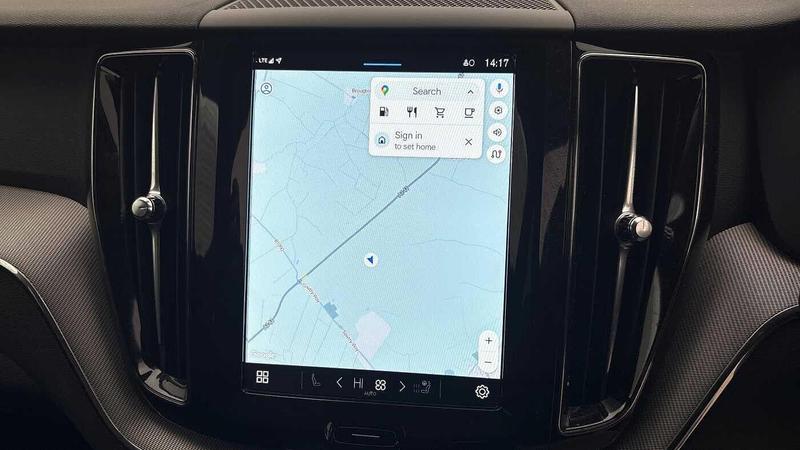 Used Volvo XC60 2025 for sale - 77152125: Photo 34