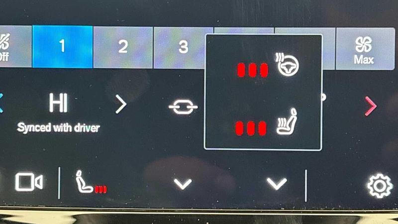 Used Volvo XC60 2025 for sale - 77152125: Photo 39