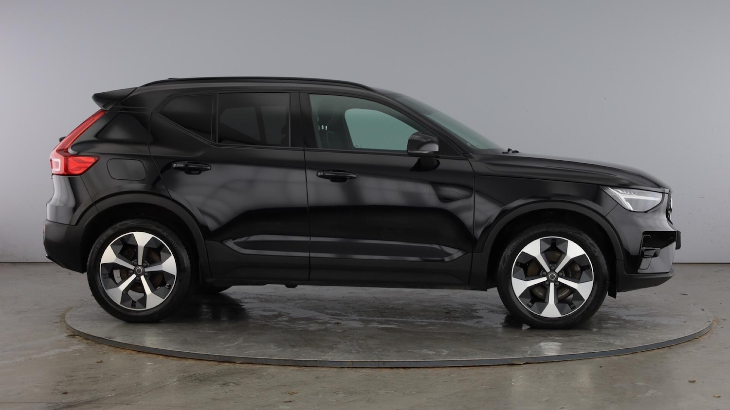 Used Volvo XC40 2024 for sale - 77665177: Photo 4