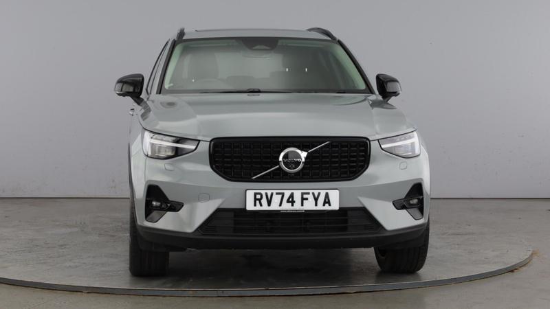 Used Volvo XC40 2025 for sale - 76631240: Photo 14
