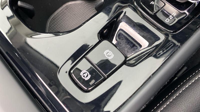 Used Volvo XC40 2025 for sale - 76631240: Photo 24