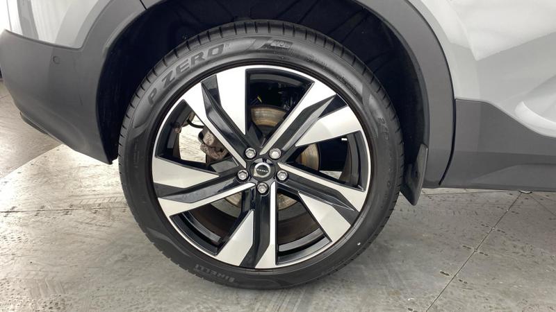 Used Volvo XC40 2025 for sale - 76631240: Photo 34