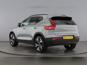 Used Volvo XC40 2025 for sale - 76631240: Photo