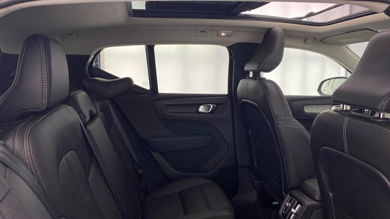 Used Volvo XC40 2025 for sale - 76631240: Photo 9