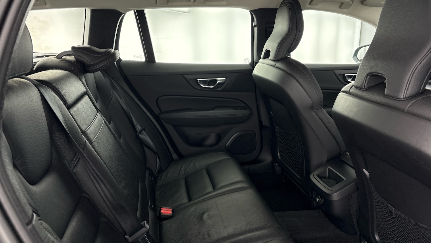 Used Volvo V60 2020 for sale - 77931852: Photo 10