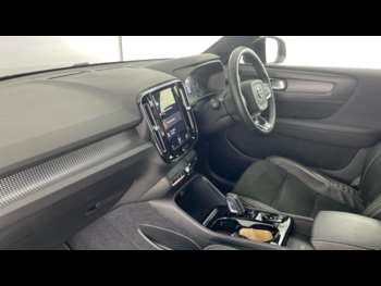Used Volvo XC40 2022 for sale - 74588578: Photo