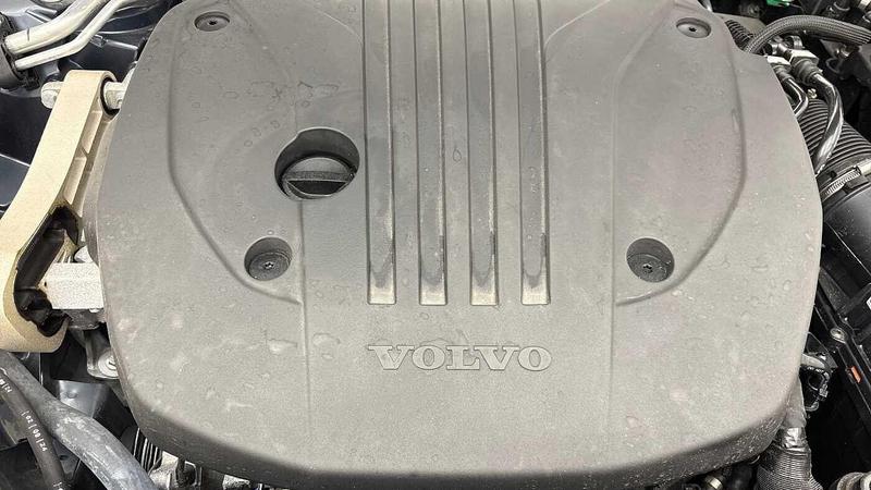 Used Volvo V60 2025 for sale - 77312677: Photo 15