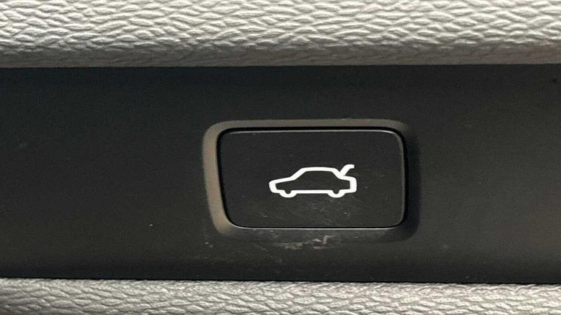 Used Volvo V60 2025 for sale - 77312677: Photo 29