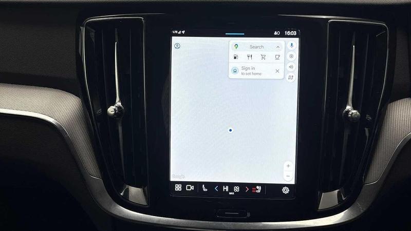 Used Volvo V60 2025 for sale - 77312677: Photo 35