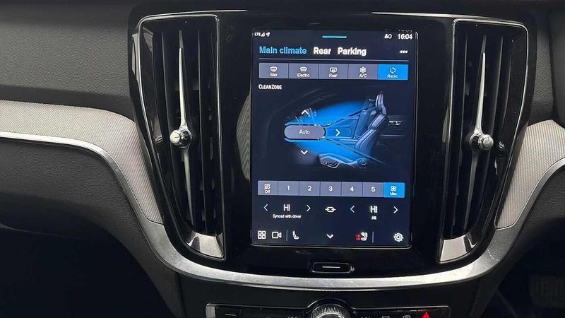 Used Volvo V60 2025 for sale - 77312677: Photo 38