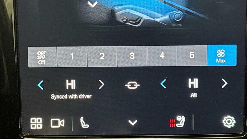 Used Volvo V60 2025 for sale - 77312677: Photo 39