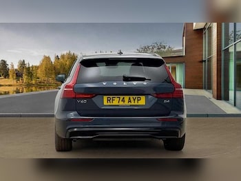 Used Volvo V60 2025 for sale - 77312677: Photo