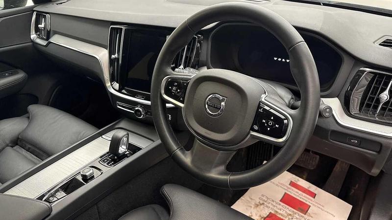 Used Volvo V60 2025 for sale - 77312677: Photo 9