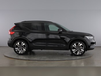 Used Volvo XC40 2025 for sale - 78014668: Photo
