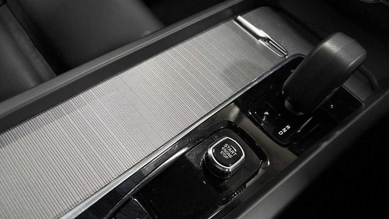 Used Volvo XC60 2025 for sale - 76931205: Photo 31