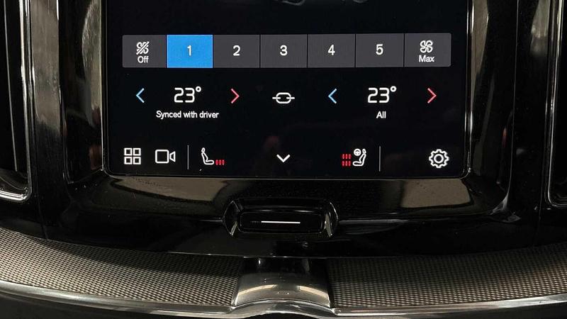 Used Volvo XC60 2025 for sale - 76931205: Photo 39