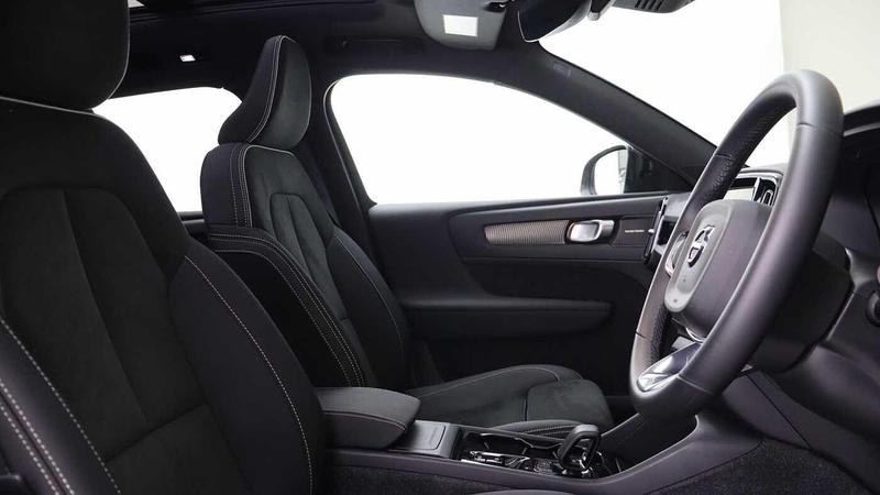 Used Volvo XC40 2025 for sale - 76055998: Photo 17