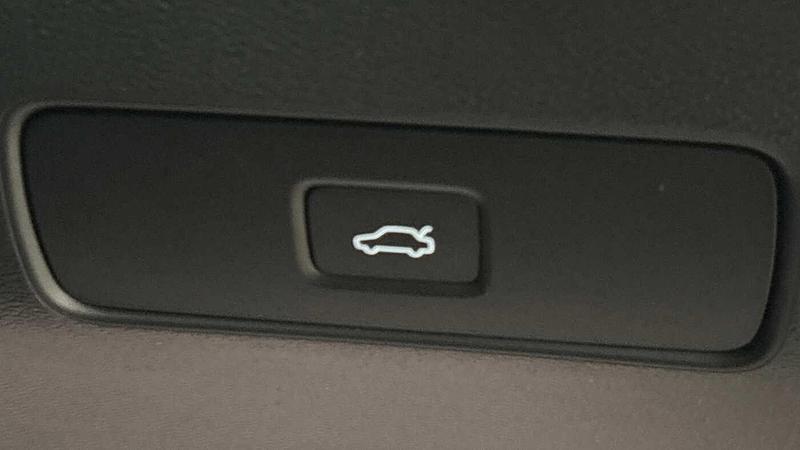 Used Volvo XC40 2022 for sale - 77301229: Photo 29