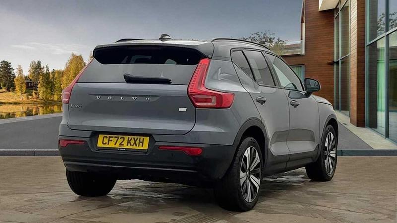 Used Volvo XC40 2022 for sale - 77301229: Photo 3