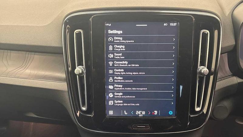 Used Volvo XC40 2022 for sale - 77301229: Photo 34