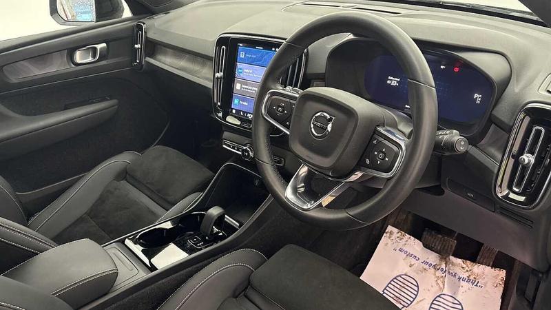 Used Volvo XC40 2022 for sale - 77301229: Photo 9