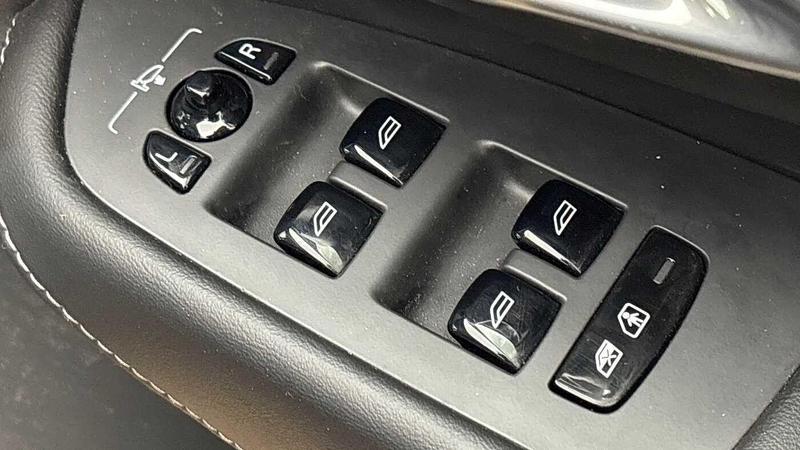 Used Volvo XC90 2023 for sale - 77152118: Photo 25