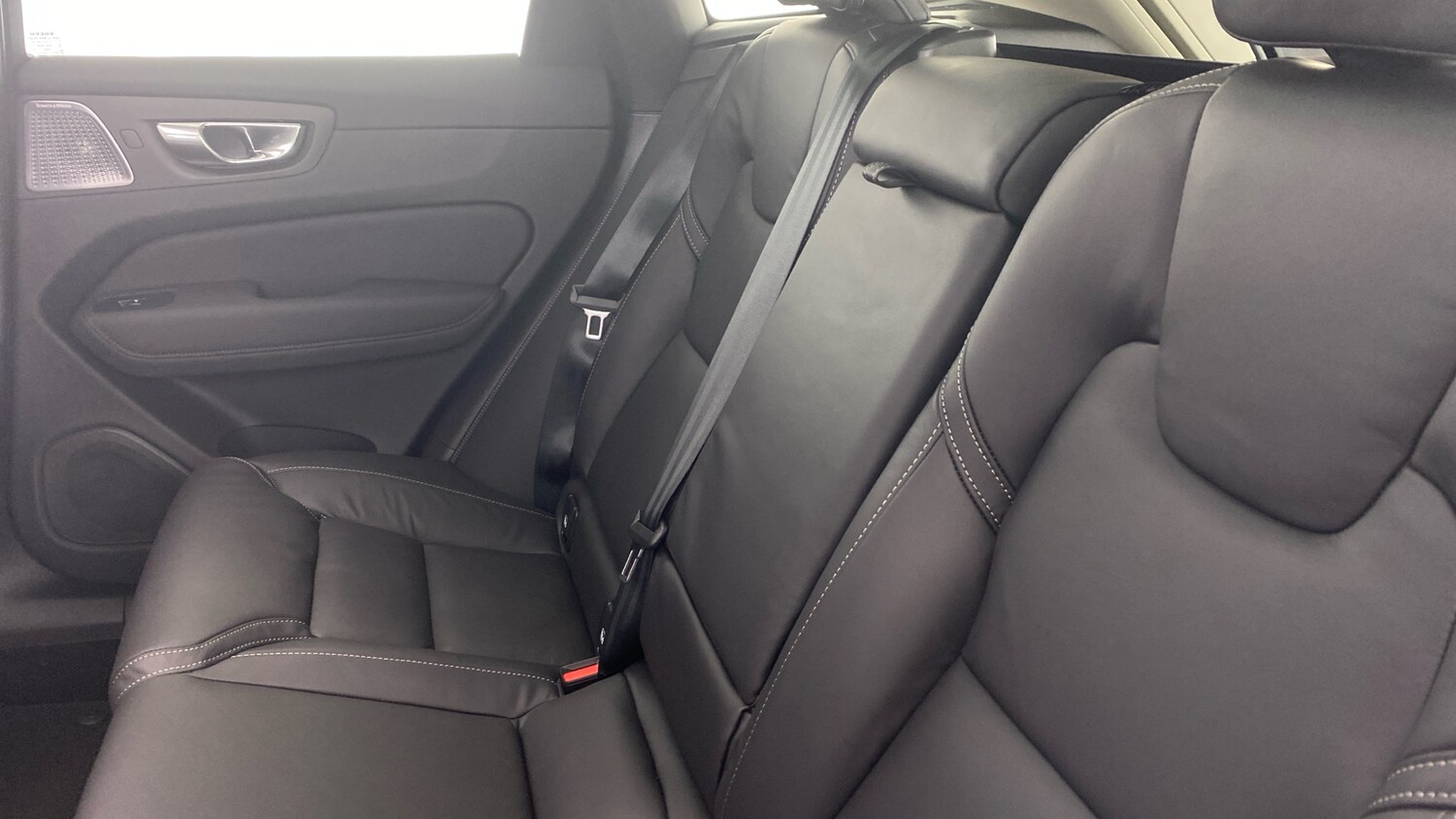 Used Volvo XC60 2025 for sale - 77718152: Photo 43