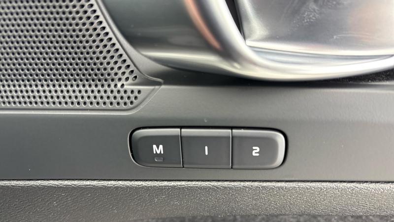 Used Volvo XC40 2024 for sale - 77339870: Photo 19