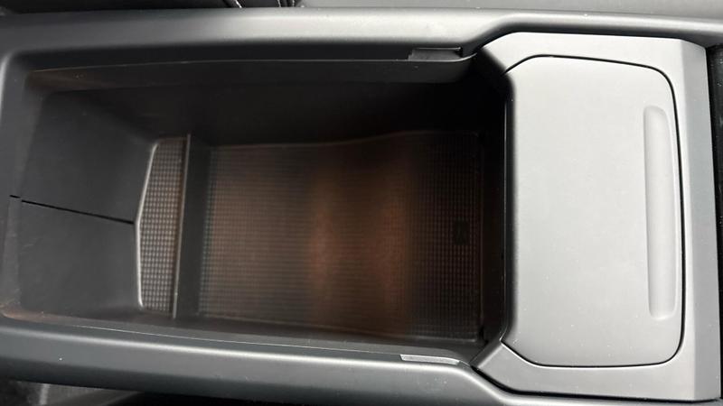 Used Volvo XC40 2024 for sale - 77339870: Photo 25